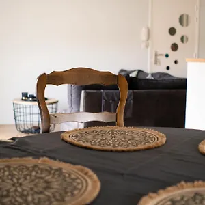  Appartement Simplicite Et Calme En A